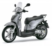 2010 Aprilia Scarabeo 200ie photo